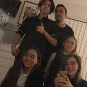 Meet your Posher, Helen